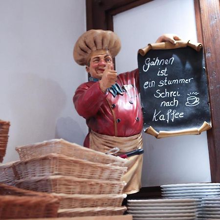 Garni Hotel Hof Zum 阿豪斯 外观 照片
